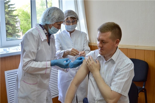 Владимир Михайлов сделал прививку от коронавируса