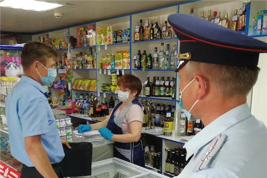 Продолжаются рейды в местах массового скопления людей