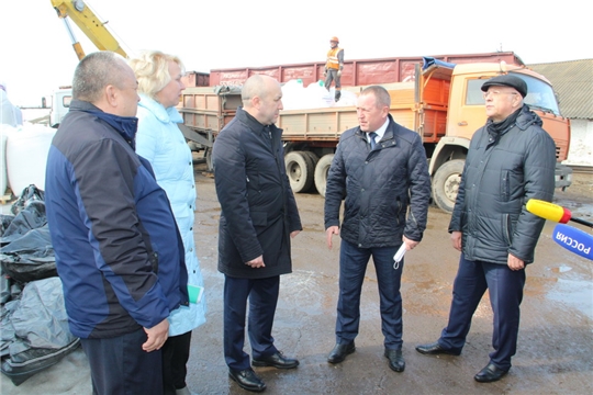 Министр сельского хозяйства Чувашии Сергей Артамонов посетил Цивильский район