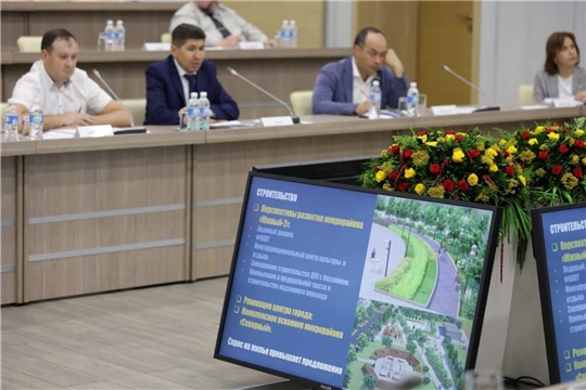 В Цивильске — ледовый дворец, в Янтиково — дорога