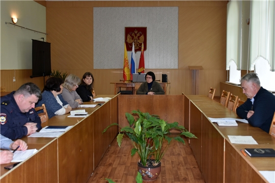 В администрации Алатырского района состоялось заседание районной Комиссии по профилактике правонарушений