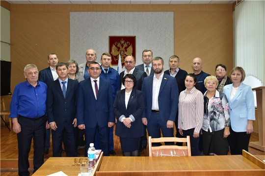 Состоялось первое заседание Собрания депутатов Алатырского муниципального округа первого созыва