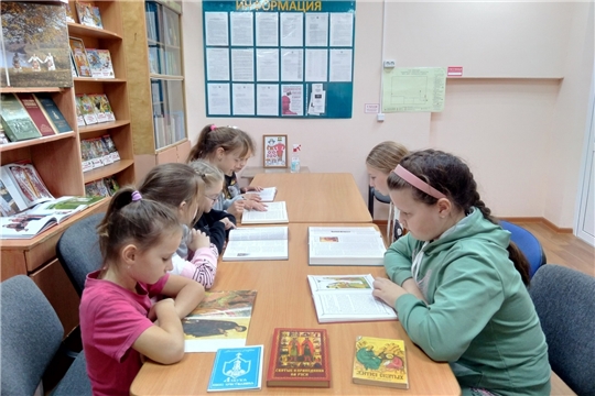В библиотеках Алатырского района прошли мероприятия, посвященные празднику День Веры, Надежды, Любови и матери их Софии