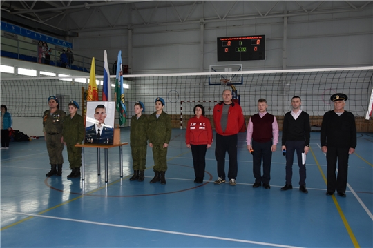 Волейболисты почтили память Героя России