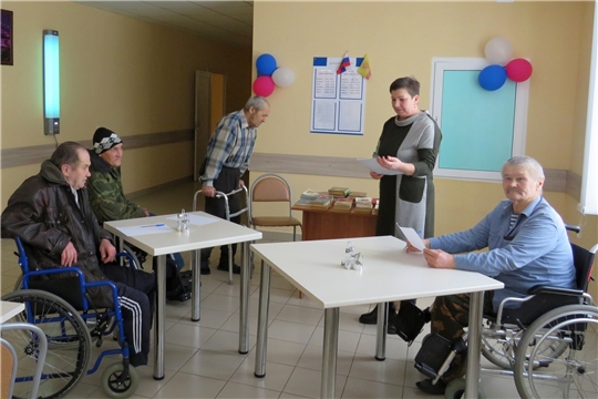 Работники культуры посетили БУ Социально оздоровительный центр граждан пожилого возраста и инвалидов «Вега» п. Киря