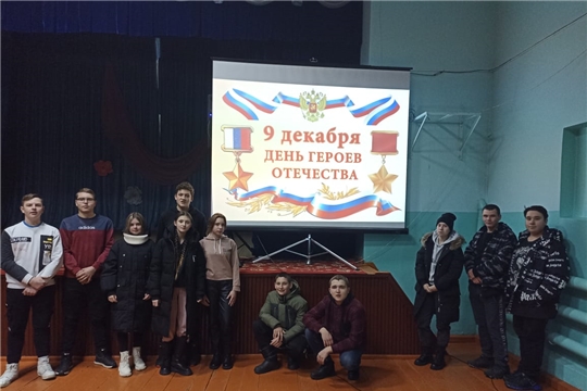 Видеоурок «О героях былых времён» прошёл в Октябрьском СДК