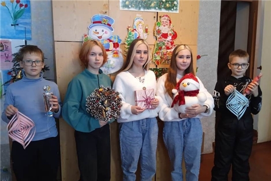 Мастер-класс «Морозная фантазия» прошёл в Стемасском СДК