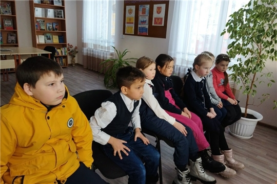 Игра-викторина «В гости к Шарлю Перро» в Сойгинской сельской библиотеке