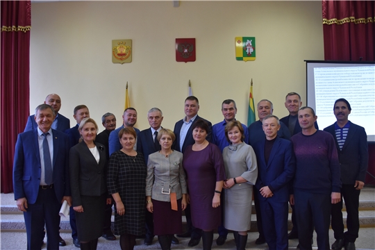 Вновь избранные депутаты провели первое заседание