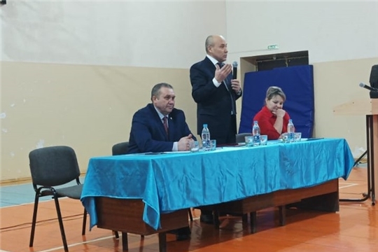 Глава Батыревского муниципального округа участвовал на собрании граждан в Тойсинском территориальном отделе