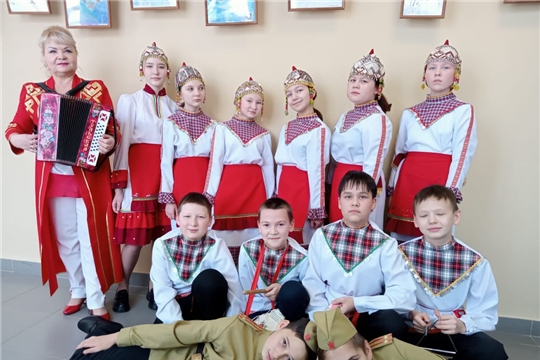 Ансамбль «Тивлет» начинает свой гастрольный тур по Чебоксарскому муниципальному округу с концертной программой «Фольклор – это увлекательно!»