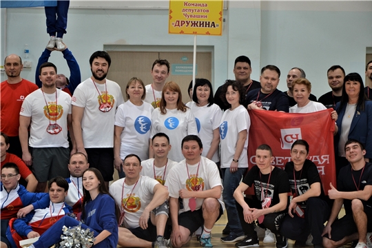 Народные избранники приняли участие в спортивном празднике ко Дню защитника Отечества