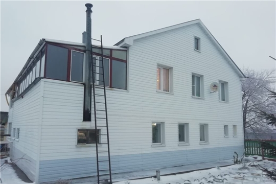 Многодетная семья Волковых из Урмарского района получила жилищный сертификат на сумму более 5 млн. рублей