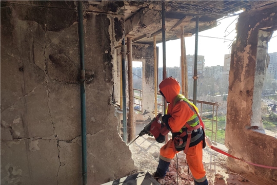 Жители Мариуполя благодарят строителей Чувашии за восстановление домов