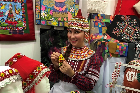 Выставка-ярмарка народных художественных промыслов «ЛАДЬЯ. Зимняя сказка-2021» в Москве