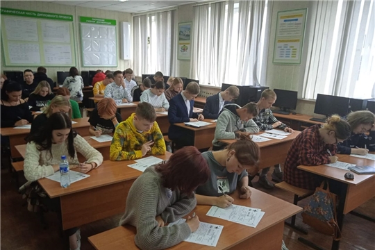 «Диктант Победы» написали в Алатыре