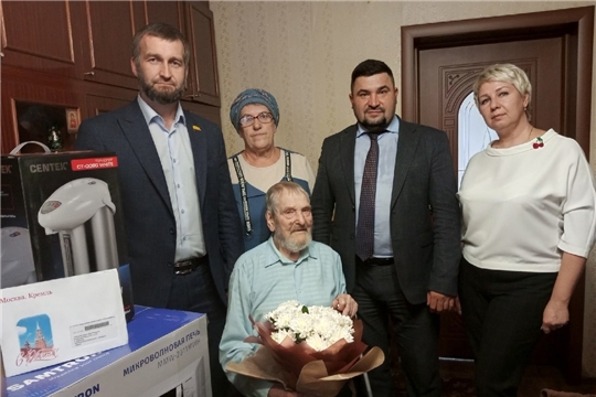 95-летний юбилей отмечает участник Великой Отечественной войны И.Д. Логинов