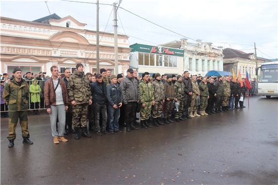 Отправка мобилизованных алатырцев для участия в специальной военной операции на Украине