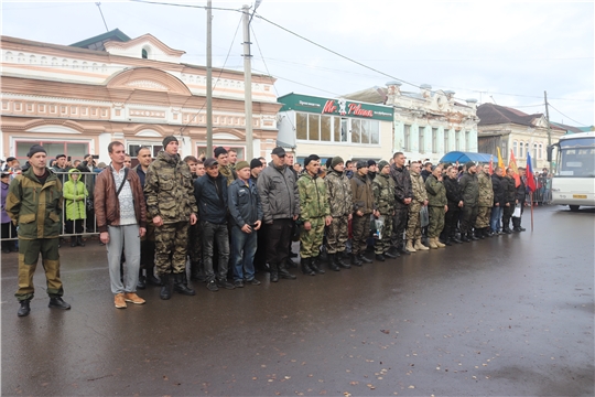 Сегодня около 50 резервистов из Алатыря и Алатырского района пополнили ряды Вооруженных Сил Российской Федерации в рамках частичной мобилизации
