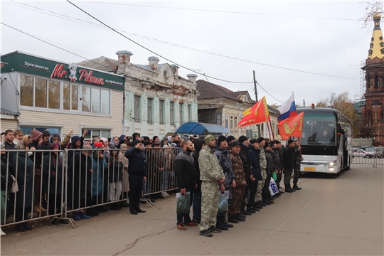 Сегодня 27 мобилизованных граждан Алатыря и Алатырского района пополнили ряды Вооруженных Сил Российской Федерации в рамках частичной мобилизации