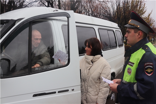 В рамках социального проекта «Дети и водители» автолюбителям были вручены детские письма