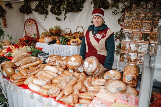 Чебоксарцы на ярмарке «Дары осени» купили 132 тонны сельхозпродукции