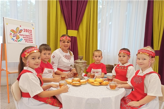 В столичных детских садах проходят мероприятия по знакомству дошкольников с национальной культурой.