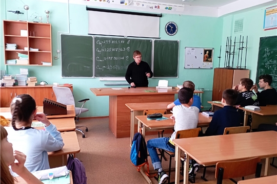 Курсы по физике «Юные Ньютоны» в лицее №3 (01.11.2022 г.)