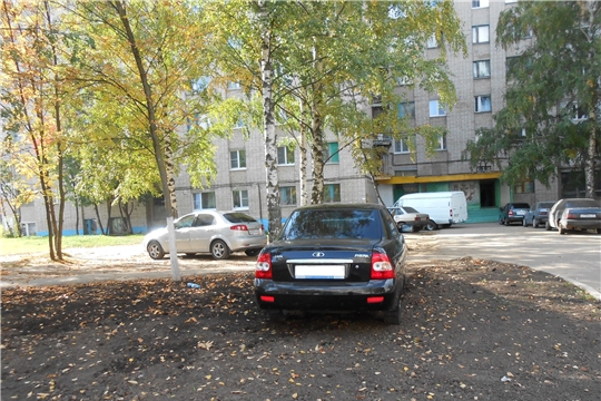 Парковка на чебоксарских газонах может стоить до 50 тысяч рублей