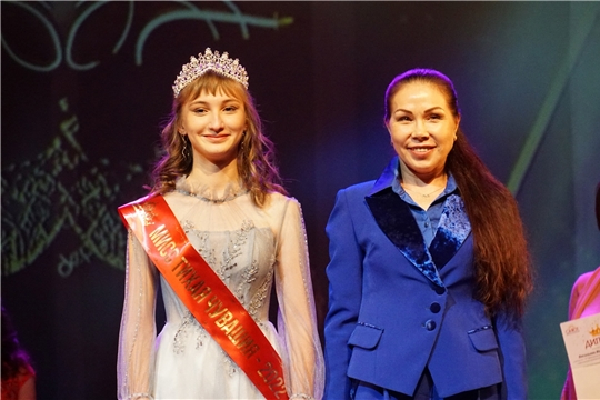 Обладательницей титула «Мисс «Тихая Чувашия-2022» стала Мария Васильева