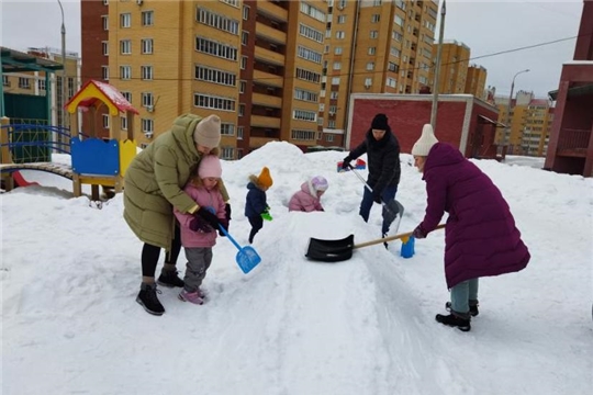 В детских садах Чебоксар проходит конкурс снежных построек в детских 