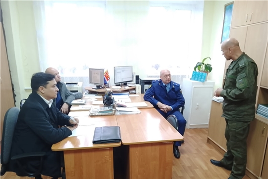 Григорий Сергеев совместно с прокурором республики посетили военный комиссариат г.Канаш, Канашского и Янтиковского районов