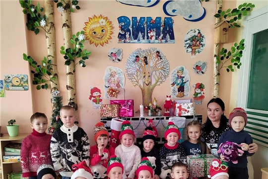 В гости к дошколятам в детский сад № 9 пришёл самый настоящий Дед Мороз