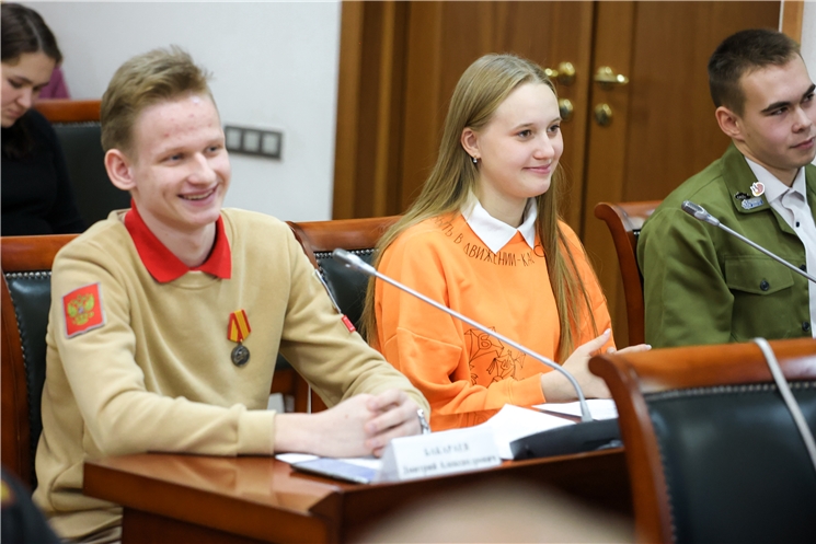 Заседание Координационного совета при Главе ЧР по взаимодействию с Общероссийским общественно-государственным движением детей и молодежи