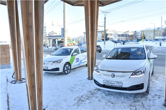 Чӑваш Енĕн тӗп хулинче электромобильсем валли ҫĕнĕ йышши хăвăрт зарядка памалли пӗрремӗш станци уҫнӑ