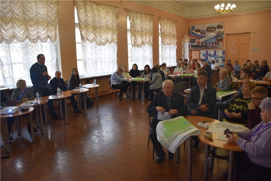 В Шумерле прошел открытый проектный семинар по обсуждению концепции благоустройства в 2023 году общественного пространства в рамках участия города в дополнительном этапе Всероссийского конкурса 