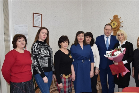 Глава администрации города Шумерля Валерий Шигашев поздравил местные СМИ с Днем печати