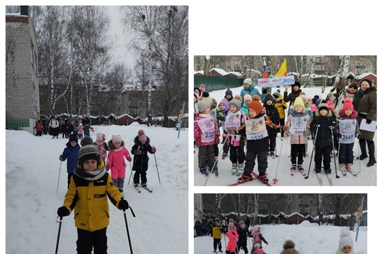 Дружным стартом на «Лыжню России»: в Шумерле прошли лыжные гонки в дошкольных учреждениях, в начальном и среднем звене в школах