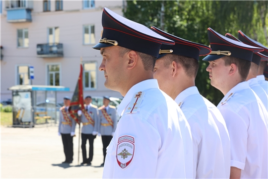 Глава Чувашии Олег Николаев поздравляет с Днём сотрудника органов внутренних дел Российской Федерации