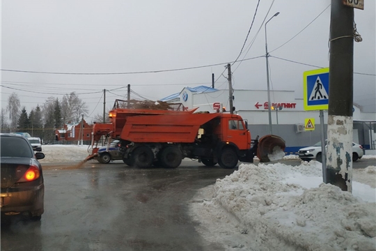 Ликвидация гололедицы в районе