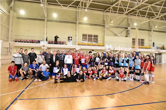 Турнир на Кубок Ибресинского района по волейболу среди мужских и женских команд