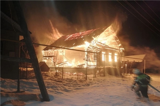 Пожар в Кошмаш Тойси унес жизнь хозяина дома