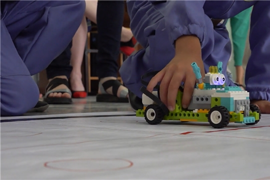 Роботы руками дошколят: в Цивильске прошла олимпиада «РобоСтартики»