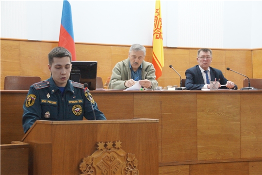 В Калининском районе состоялось заседание комиссии по предупреждению и ликвидации чрезвычайных ситуаций и обеспечению пожарной безопасности