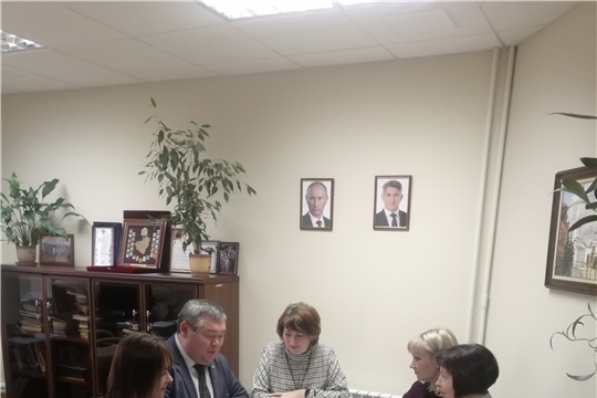 Председатель Счетной палаты Республики Бурятия посетил Контрольно-счетную палату Чувашской Республики с целью обмена опытом