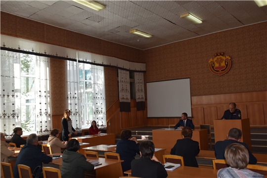 Алексей Людков провел заседание Комиссии по профилактике правонарушений в Козловском районе