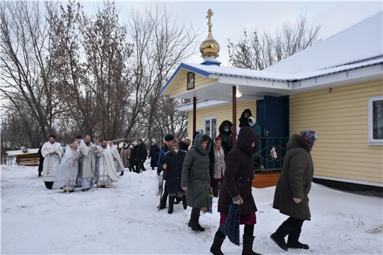 В деревне Бишево Козловского района освящен храм в честь Архангела Михаила