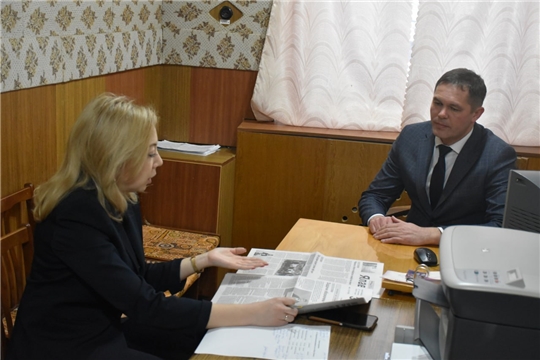 Глава муниципалитета Алексей Людков принял участие в обсуждении вопросов развития районной газеты "Ялав" ("Знамя")