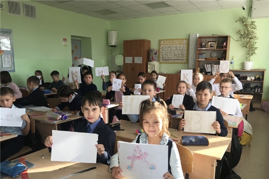 В школах Красноармейского муниципального  округа прошли внеурочные занятия «Разговоры о важном» на тему «День учителя»