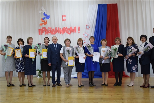 В Красночетайском районе прошло праздничное мероприятие, посвященное Дню учителя